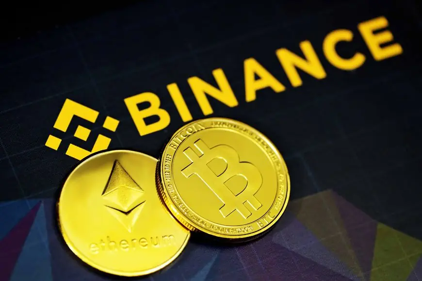 hero image for How to Transfer Bitcoin to Binance.